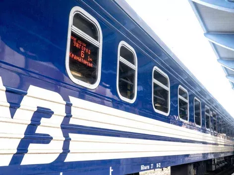 Укрзализныця запускает праздничные рейсы: как добраться до Пасхи с комфортом