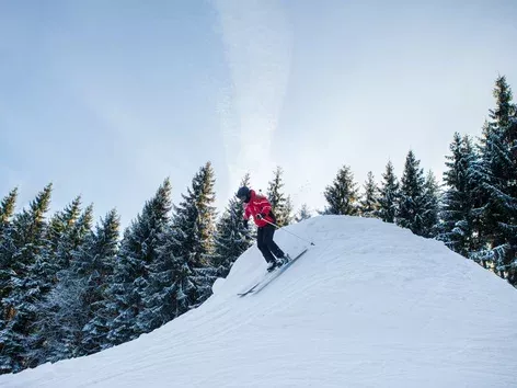 How much does it cost to go skiing in the Carpathians this season?