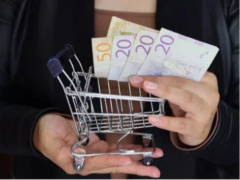 Es geht um Milliarden: wie viel und wofür Ukrainer im Ausland ausgeben