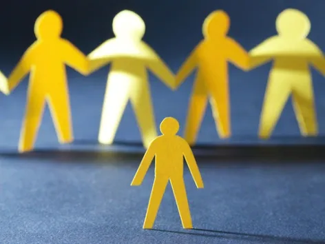 Большинство украинцев считают, что ситуация в Украине развивается в неправильном направлении — результаты опроса