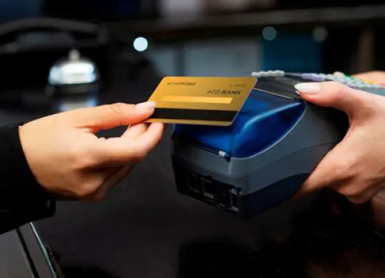 Снижение лимитов на переводы: как украинцам подтвердить свой доход?