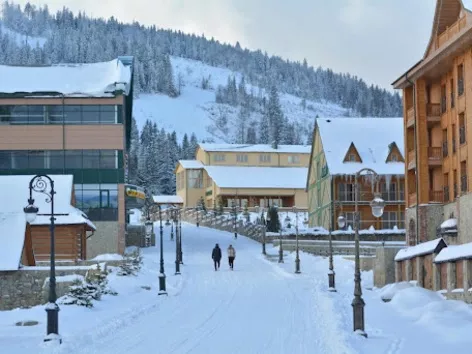 Plai in Lviv region: visit a paradise for skiers and snowboarders