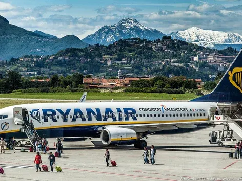 Ryanair покидает несколько французских аэропортов: причины и последствия для пассажиров