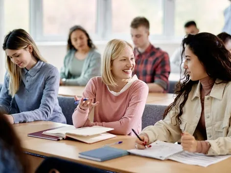 Сколько стоит учёба в Польше в 2025 году: полное руководство по ценам и расходам