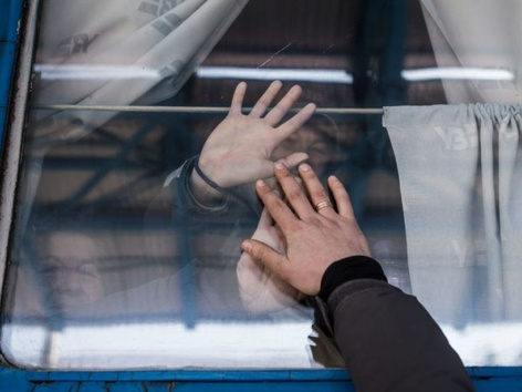 Ukrzaliznytsia and Ukrposhta will provide payments to IDPs directly at railway stations