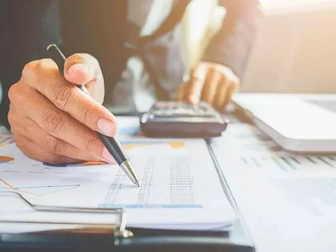 Правительство запускает новую эру налогообложения цифровых платформ: что изменится для бизнеса