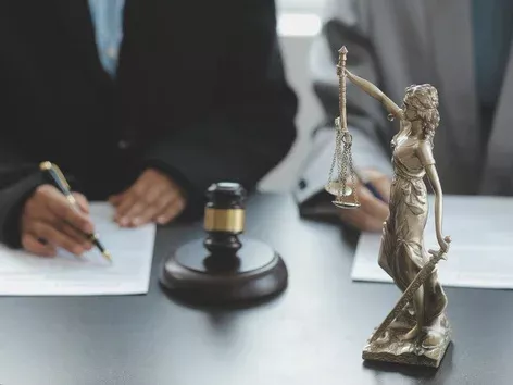 Can a foreigner receive an inheritance in Ukraine remotely?