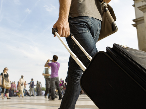 During martial law, students of foreign universities are no longer allowed to travel abroad - DPSU