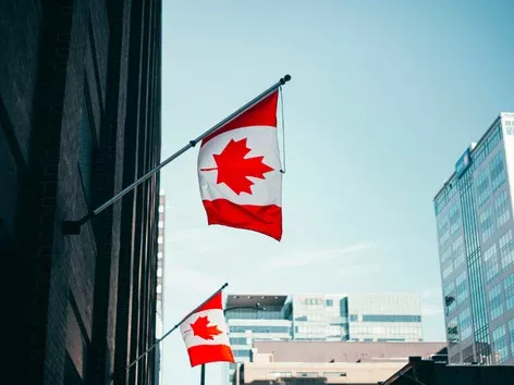 Canada extends temporary protection status for Ukrainians: how to apply?