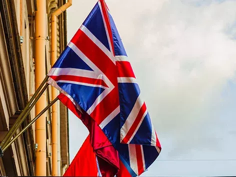 UK to extend visas for Ukrainians until 2026: details