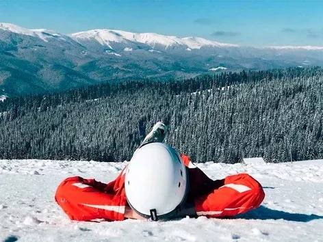 Budget ski resorts for vacation 2024-2025: where to go skiing inexpensively?