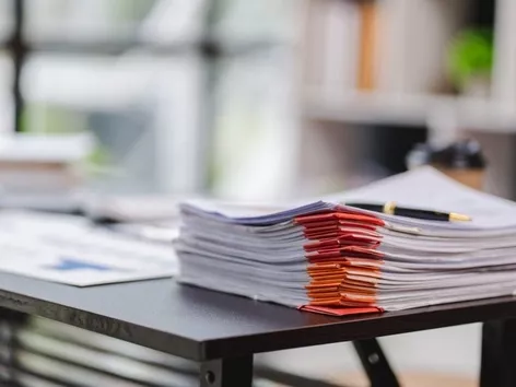 How to obtain a work permit for a foreigner in Ukraine?