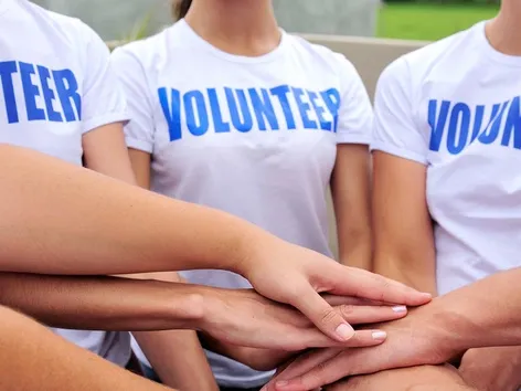 Règles pour les bénévoles entrant en Ukraine : documents requis et changements en 2025