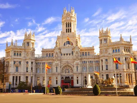 How to get to Ukraine from Spain: convenient routes, entry rules and useful tips