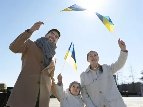 Въезд в Украину во время войны: правила безопасности, страховка и полезная информация для иностранцев