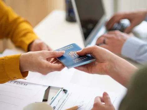 Passport service for Ukrainians opened in Munich: where to apply for documents
