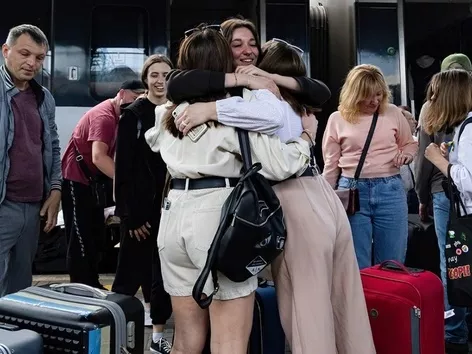 Refugee return: the Ministry of Social Policy calls for the creation of “friendly services” for Ukrainians