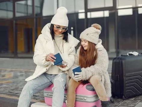 Packing for Christmas and New Year: what can't be taken on a plane?