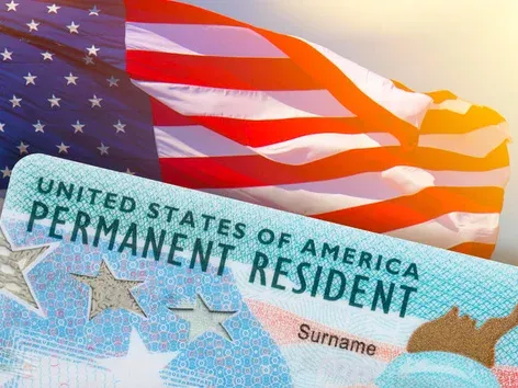 Trump Administration Suspends Some US Green Card Applications: What Ukrainians Need to Know