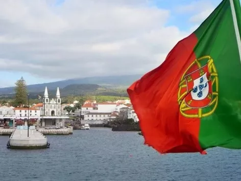 Emigration to Portugal for Ukrainians in 2024: opportunities for moving and obtaining a visa / residence permit