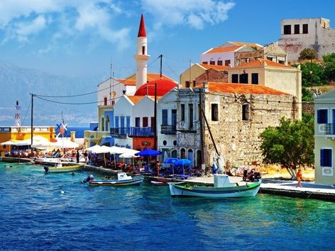 How Ukrainians can extend temporary protection in Cyprus: detailed instructions