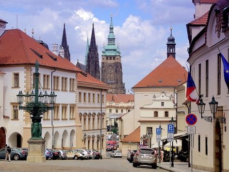 В Чехии хотят ввести реестр автомобилей на украинских номерах: какие изменения ждут водителей