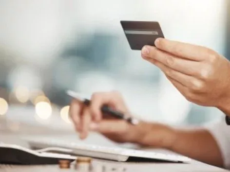 ЕС вводит новые правила для банков: что известно о мгновенных переводах за 10 секунд