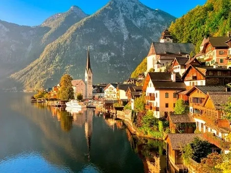 How to get to Ukraine from Austria: convenient routes by car or plane + train/bus