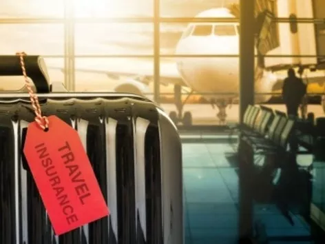 Do Ukrainians need insurance when they travel without a visa?