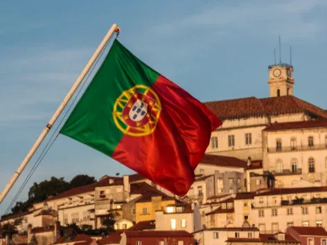 Car insurance in Portugal: do Ukrainians need to take out a local motor insurance policy?