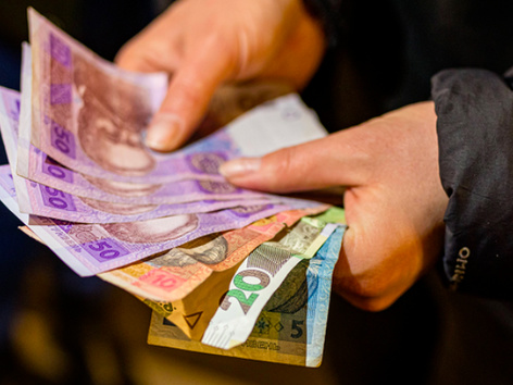 Cash assistance from HIAS to war victims: how to get UAH 6,600