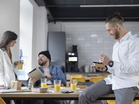 In which countries do Ukrainians most often open businesses abroad?