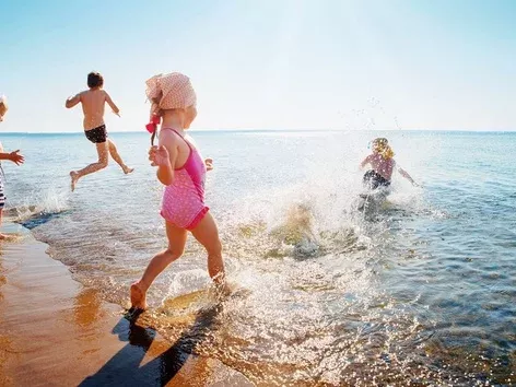Beach season 2025 in Ukraine: where to relax by the sea?