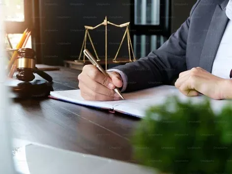 How to get temporary protection in Austria after Poland - Visit Ukraine lawyers explain