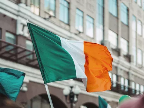 Більше скорочень допомоги: Ірландія зменшить допомогу для українців
