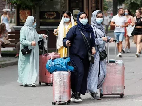 How many foreigners visited Ukraine in 2024 and from which countries did they come most often?