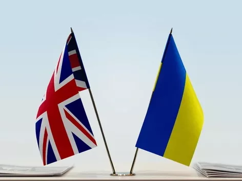 UK to launch passport service for Ukrainians: details