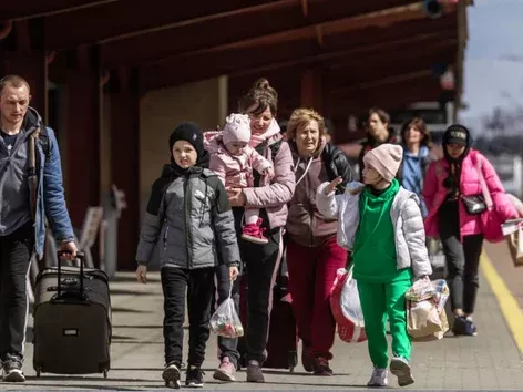 Ірландський уряд планує суттєво зменшити підтримку біженців з України: що зміниться