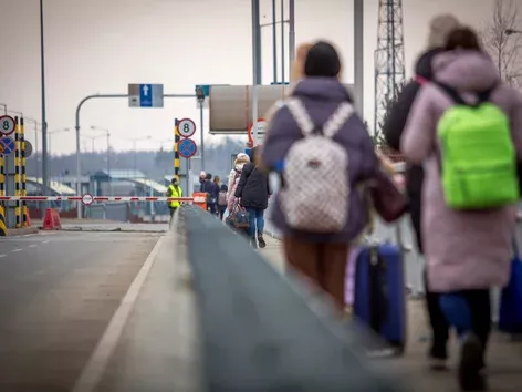 Польща продовжує тимчасовий захист для біженців до 2025 року: деталі (оновлено)