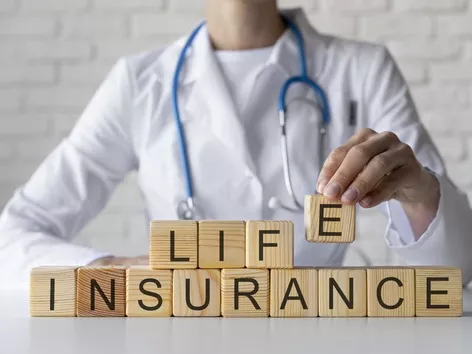 Health insurance for foreigners in Ukraine: how to choose a policy?