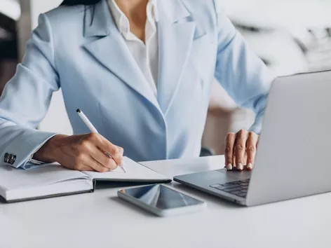 Скільки українці можуть перебувати в Грузії без візи та як продовжити цей термін – пояснює юрист Visit Ukraine