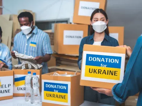 День вдячності волонтерам: хто вони і як вони допомагають