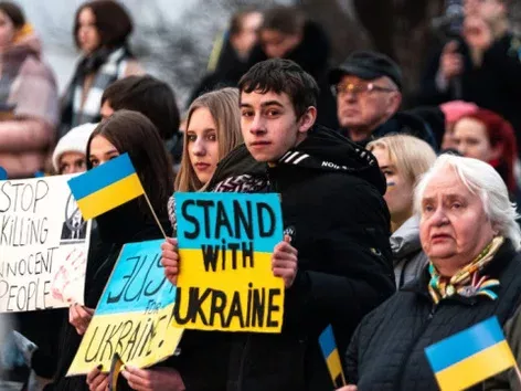 Річниця війни в Україні: де і як долучитися до всесвітної акції Stand With Ukraine