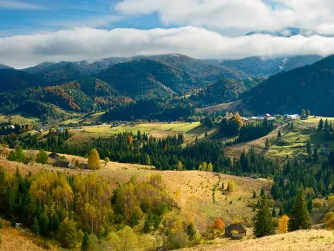 Cárpatos inusuales: lugares que vale la pena visitar en agosto-septiembre