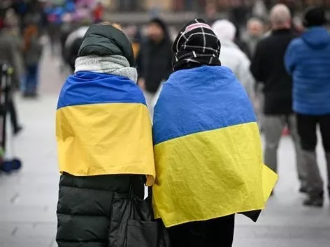 Ukrainian refugees in the EU may lose their status after the ceasefire: what do we know?