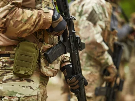 Іноземці зможуть офіційно отримати статус учасника бойових дій (УБД) в Україні: що змінилось і як подати заяву