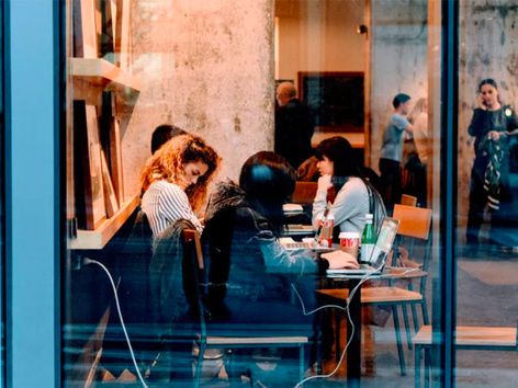 Where to find places with generators in Ukraine: a selection of resources to help you