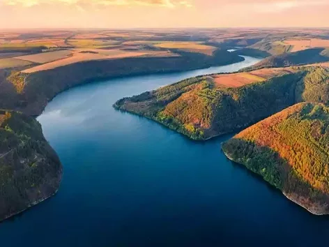 Incredible Bakota: what is this place, what can you see there and how to get there?