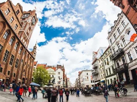 Ukrainians began to actively seek international protection in Poland: updated data