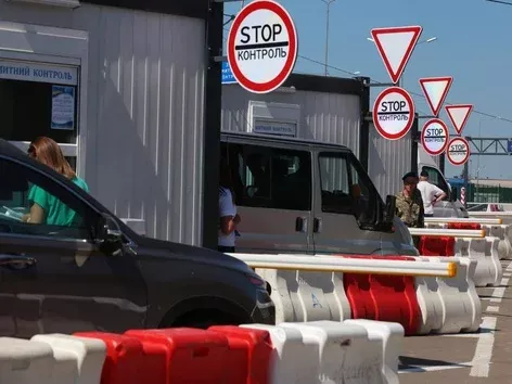 В Украине с 1 августа заработает еЧерга для пассажирских автобусов и легковых авто